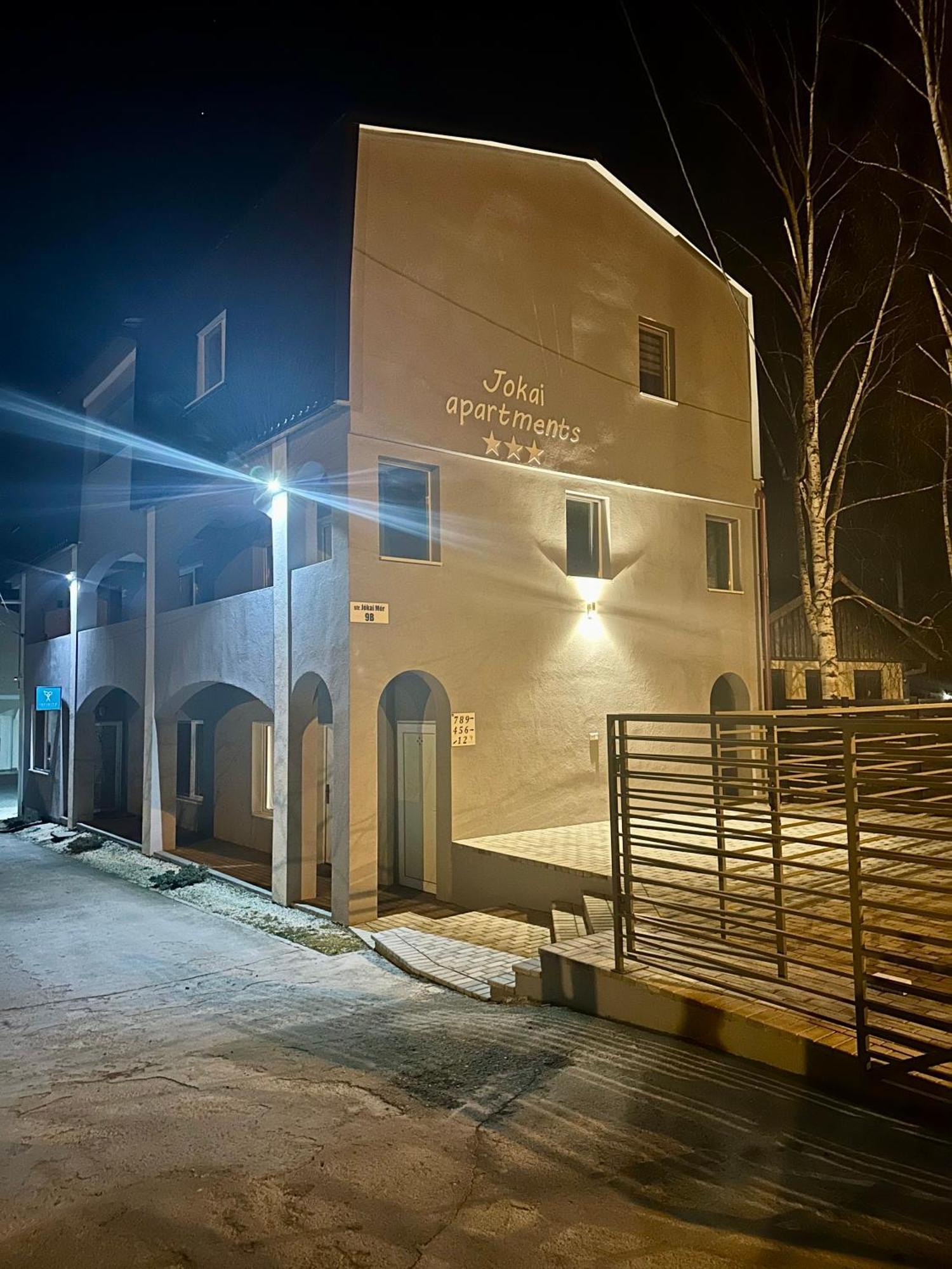 Jokai Apartments Nr9, Code Entry Sfântu-Gheorghe Eksteriør billede